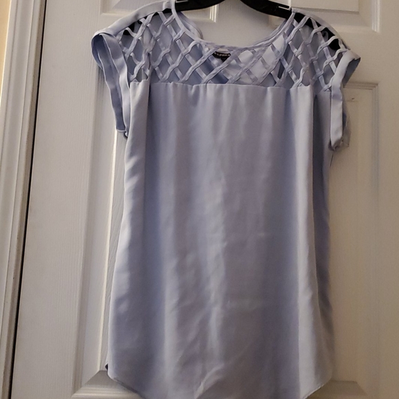 Express Tops - Express Blouse with Criss-cross Details